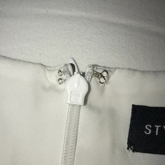 Stylestalker Dress - Picture 4 of 8